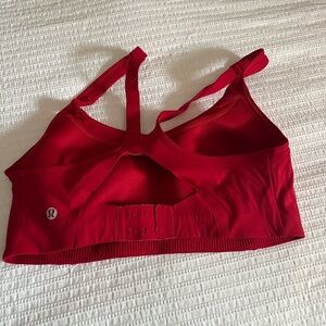 Lululemon sports bra size 34d